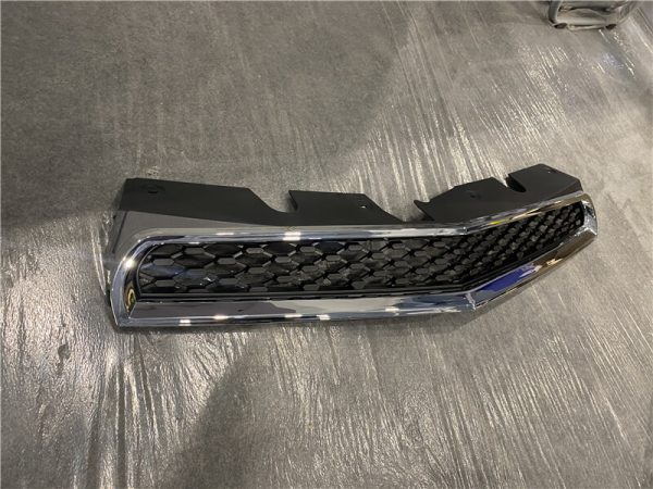 2010 Chevrolet Equinox Replacement Grille