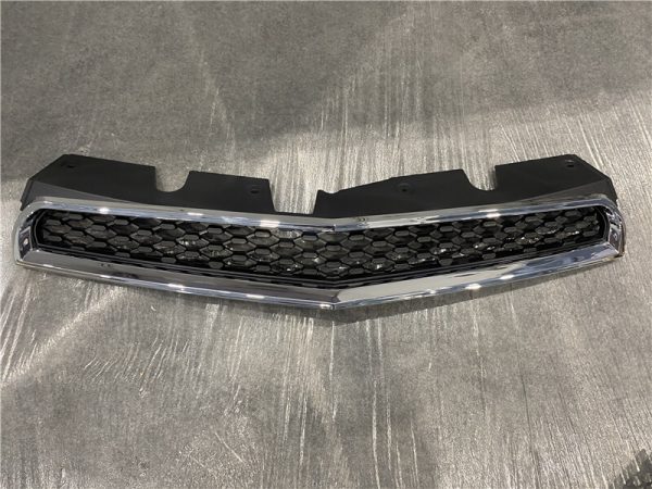 2010 Chevrolet Equinox Replacement Grille