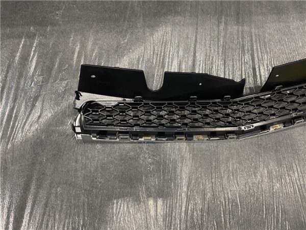 2010 Chevrolet Equinox Replacement Grille