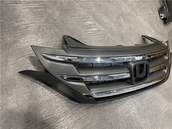 2012 Honda CR-V Replacement Grille
