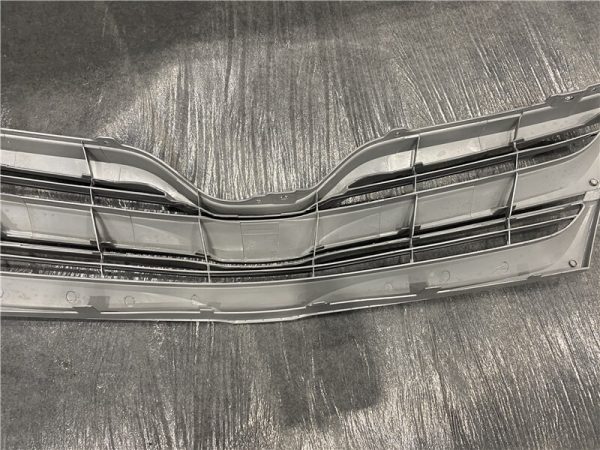 2013 Toyota Venza Replacement Grille
