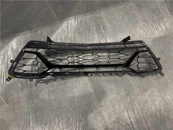 2016-2018 Chevrolet Camaro Replacement Grille