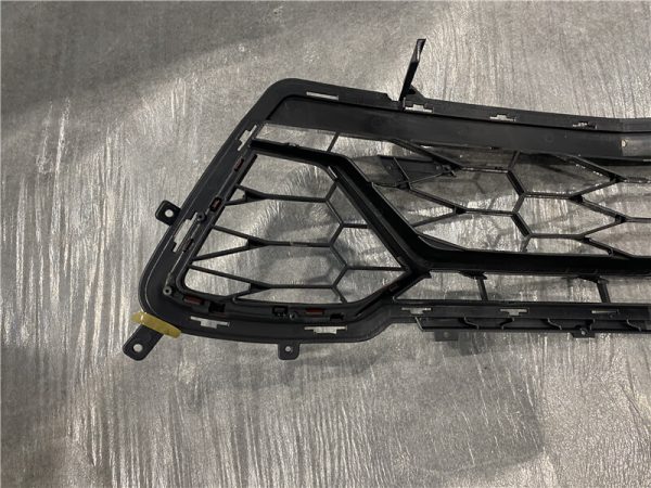 2016-2018 Chevrolet Camaro Replacement Grille